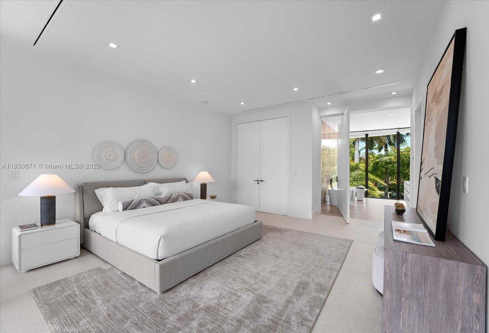 Small Image of 112 WEST PALM MIDWAY, Miami Beach Number 57