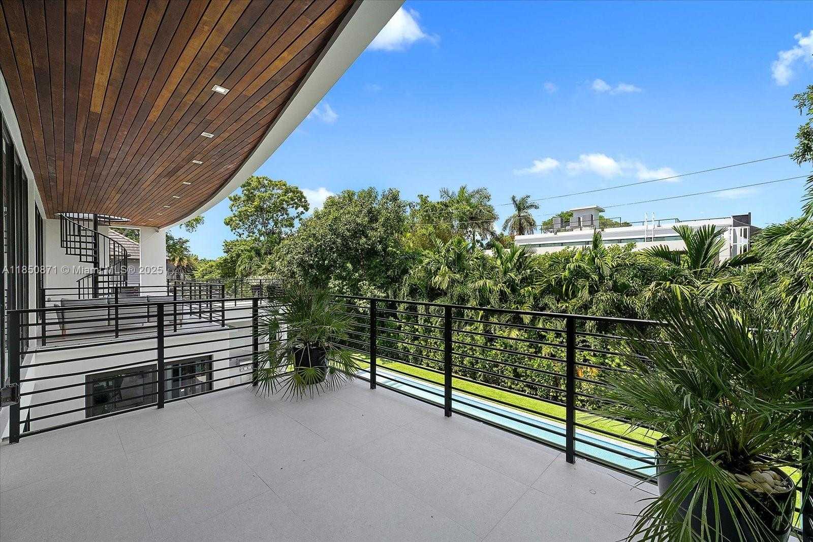 Small Image of 112 WEST PALM MIDWAY, Miami Beach Number 70