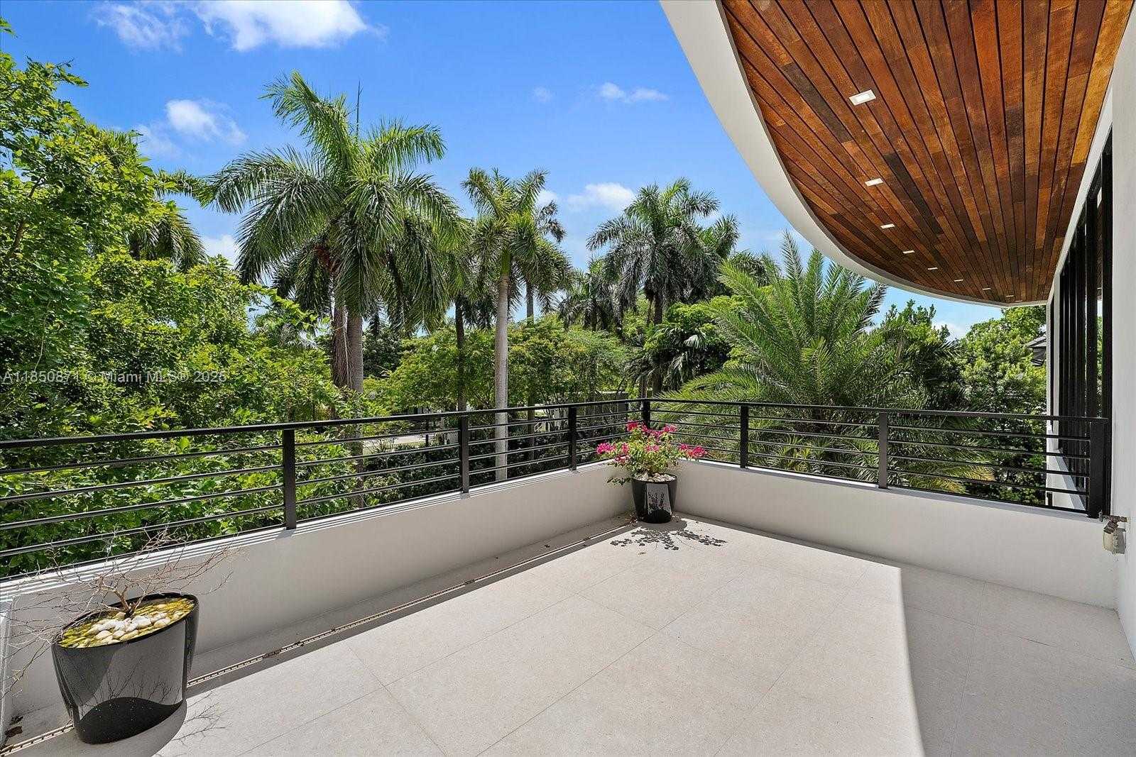Small Image of 112 WEST PALM MIDWAY, Miami Beach Number 72