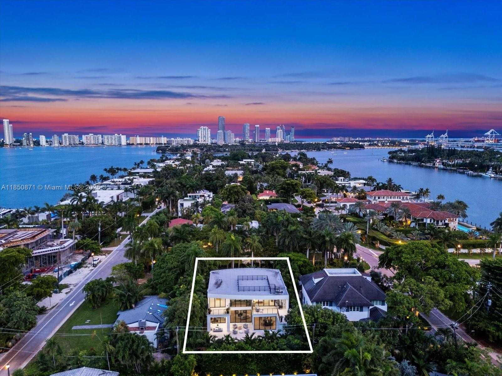 Small Image of 112 WEST PALM MIDWAY, Miami Beach Number 80