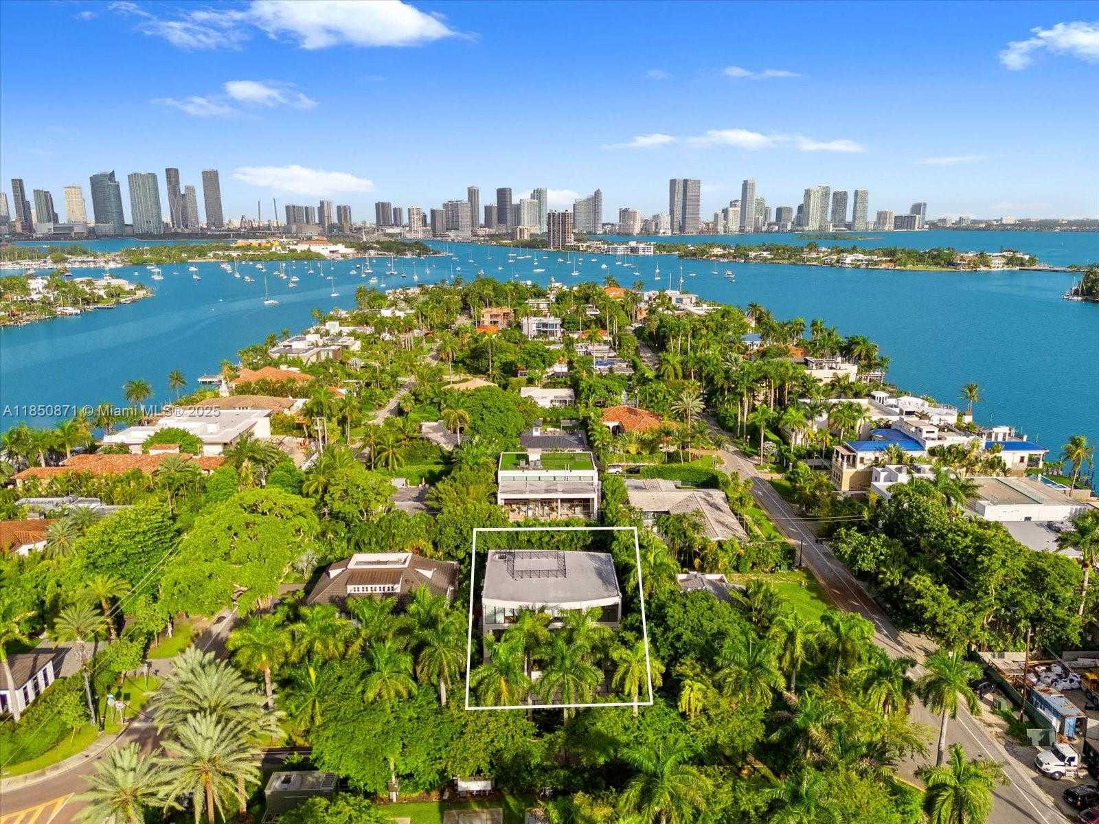Small Image of 112 WEST PALM MIDWAY, Miami Beach Number 82