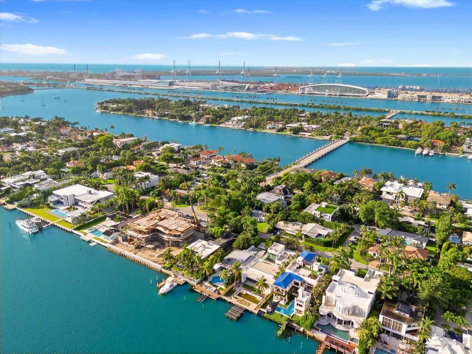 Small Image of 112 WEST PALM MIDWAY, Miami Beach Number 94