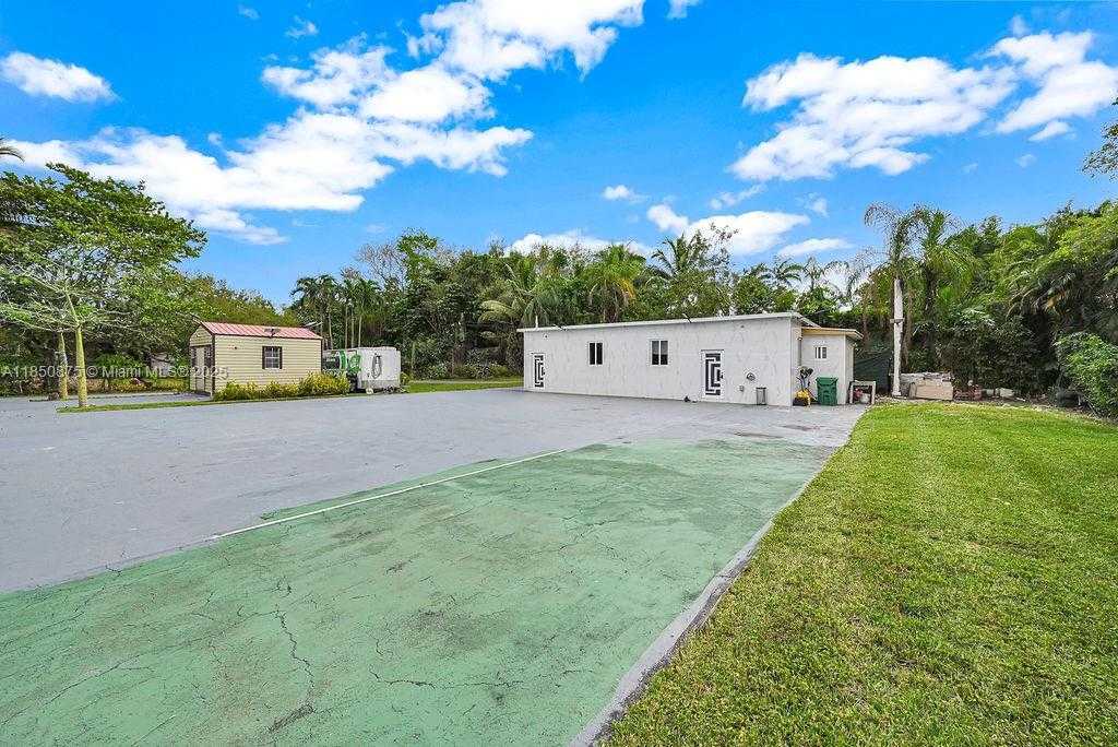 Small Image of 7830 SOUTH WEST 120TH ST, Pinecrest Number 52