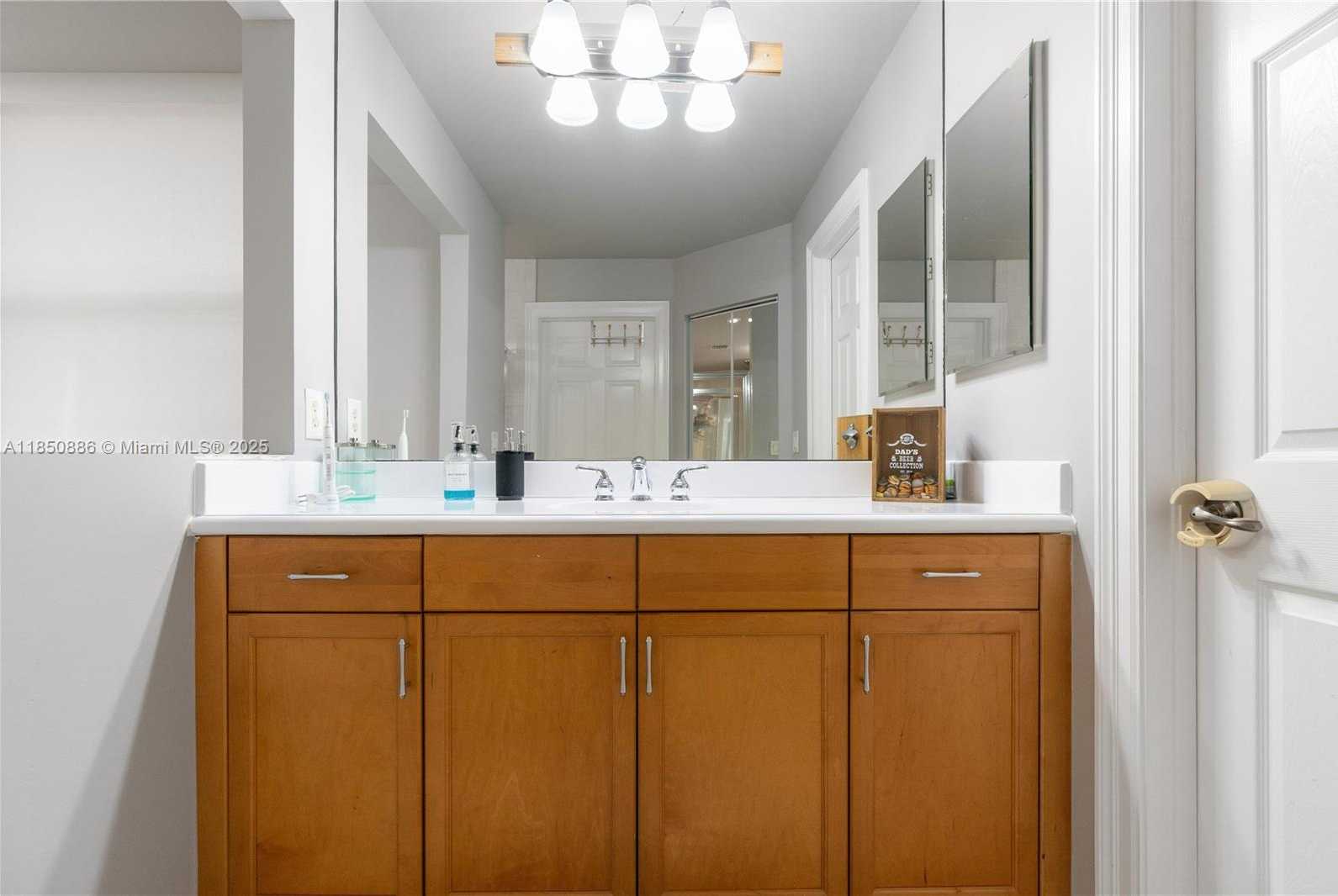 Small Image of 5022 SOUTH WEST 173RD AVE, Miramar Number 25