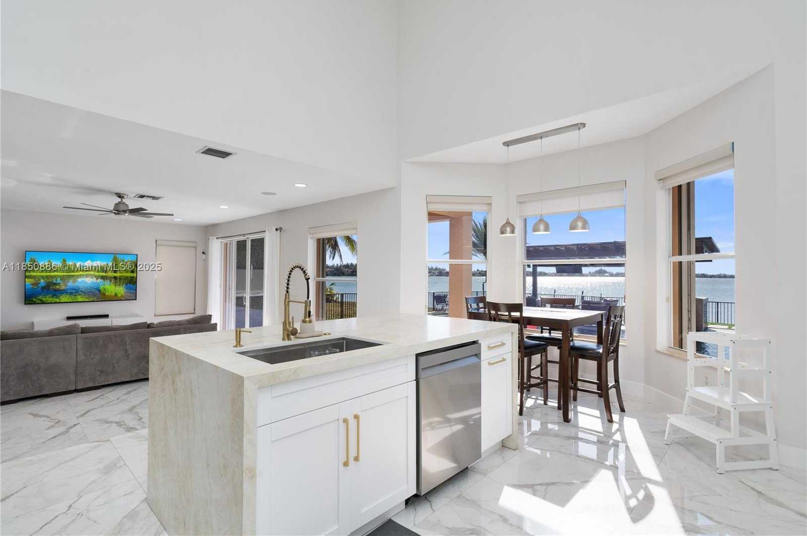 Small Image of 5022 SOUTH WEST 173RD AVE, Miramar Number 56