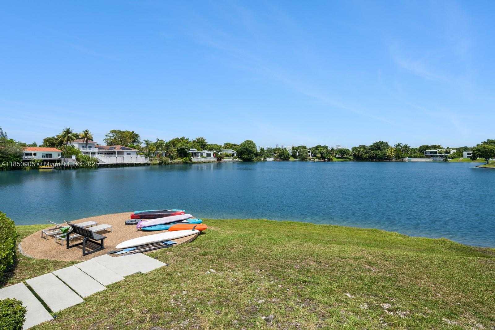 Small Image of 2070 NORTH EAST 194TH TER, North Miami Beach Number 54