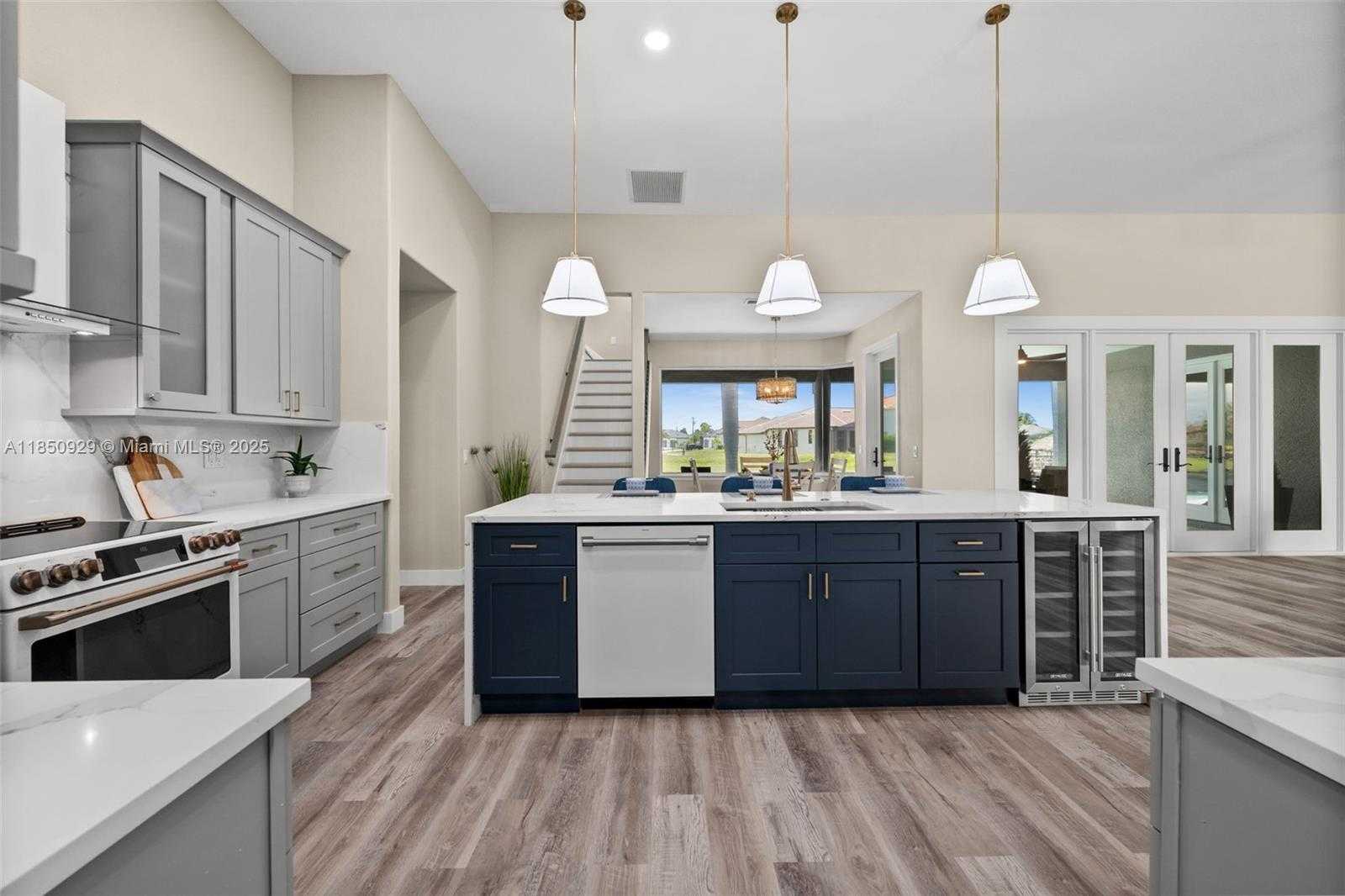 Small Image of 4012 SW 29TH AVE, Cape Coral Number 13