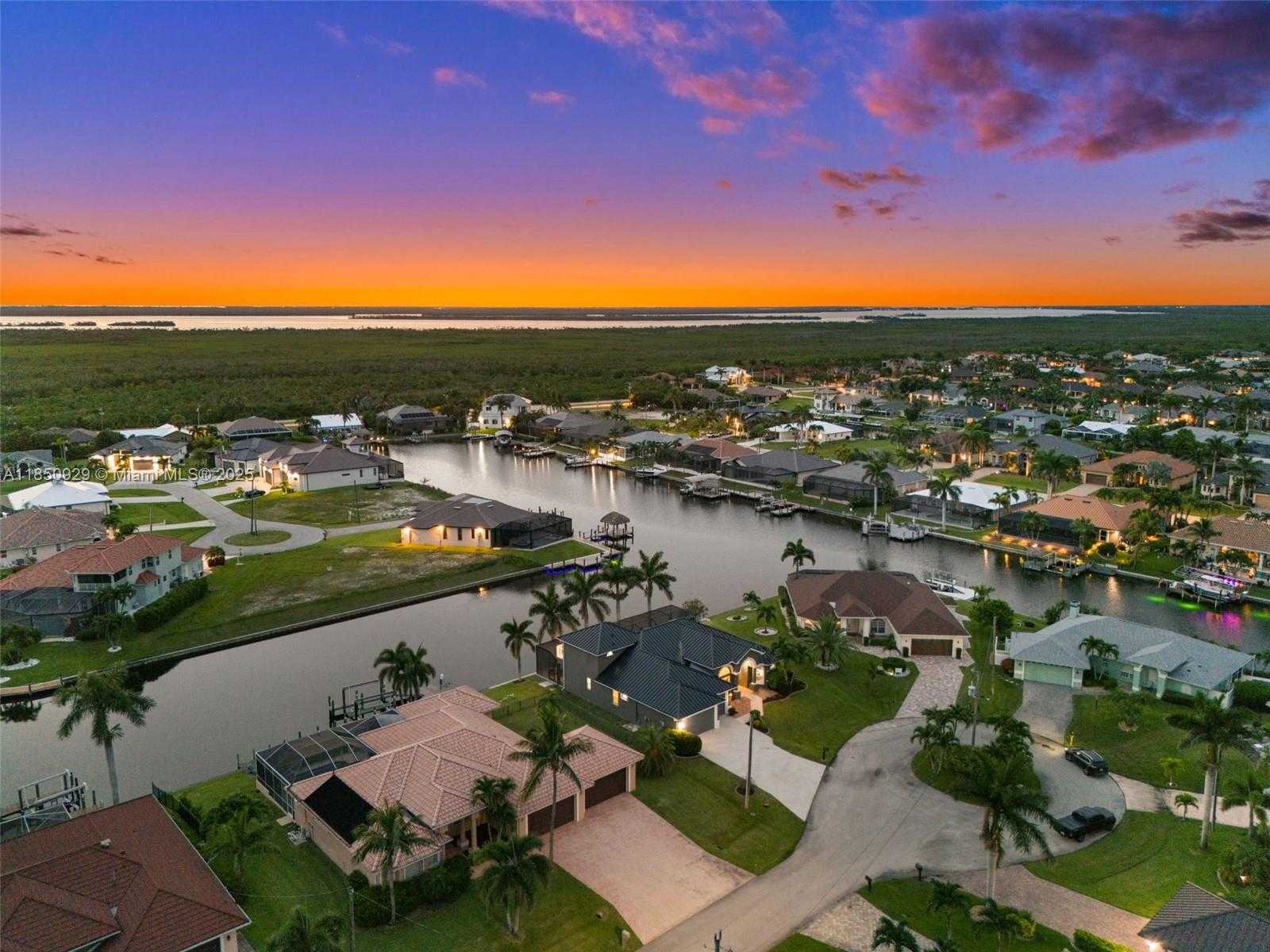 Small Image of 4012 SW 29TH AVE, Cape Coral Number 50