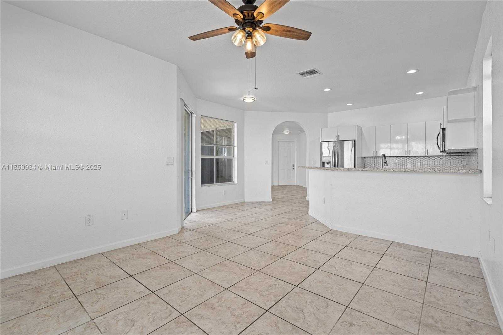 Small Image of 3911 NORTH EAST 13TH DR, Homestead Number 11