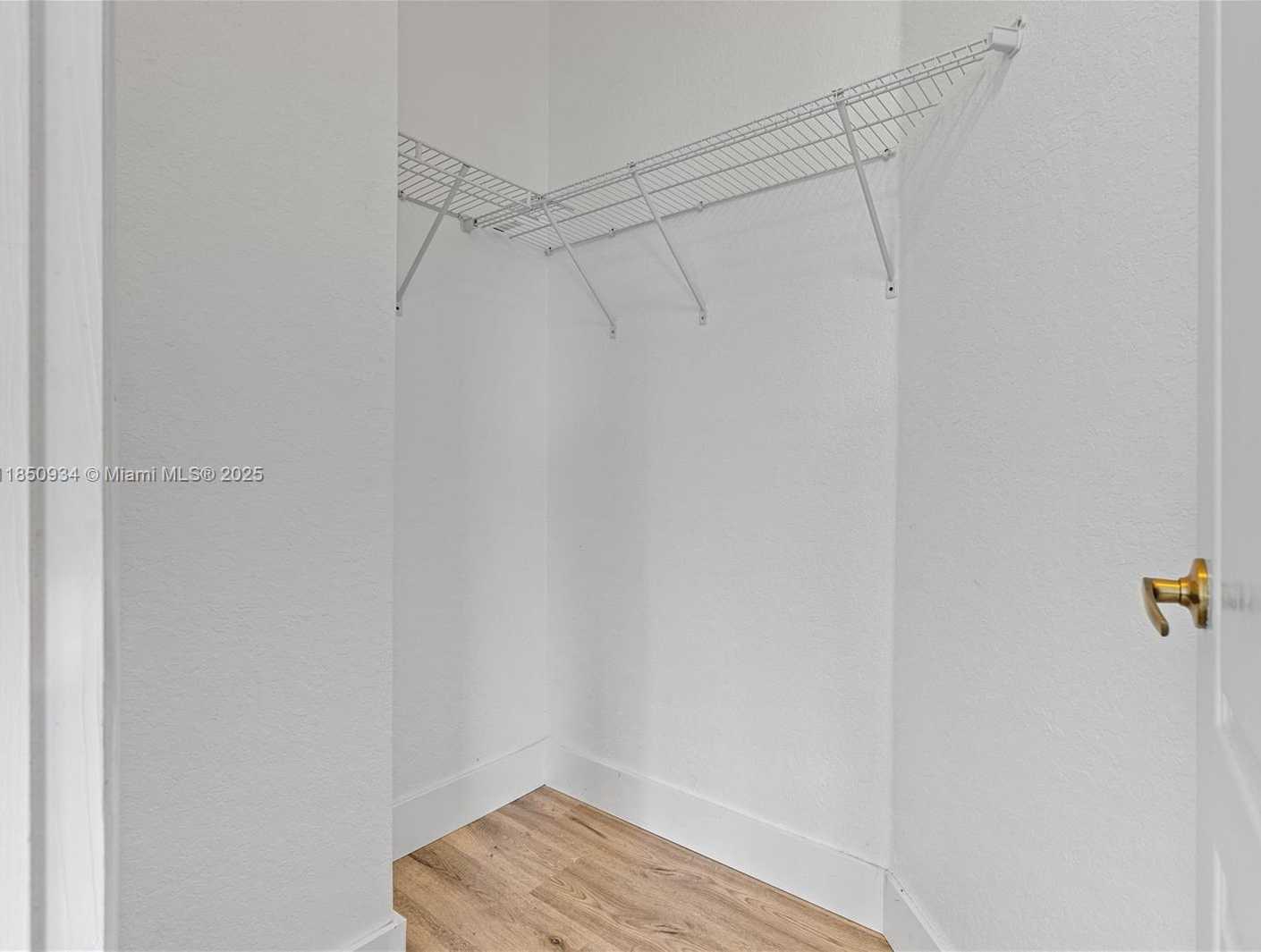 Small Image of 3911 NORTH EAST 13TH DR, Homestead Number 29