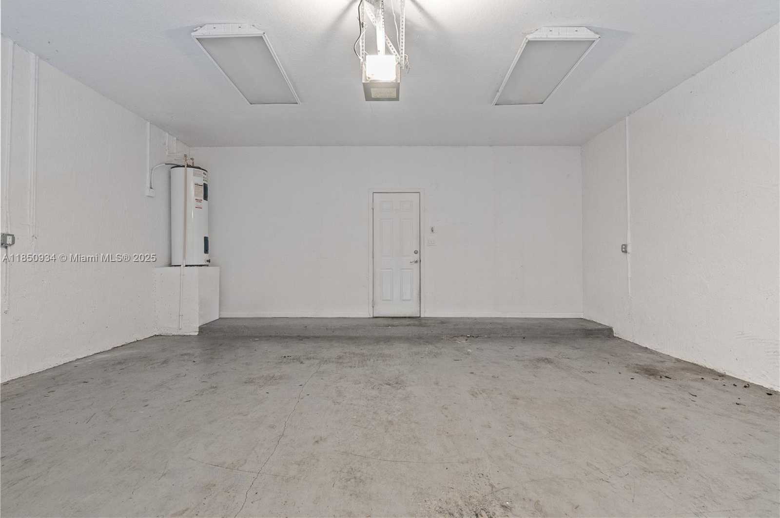 Small Image of 3911 NORTH EAST 13TH DR, Homestead Number 36