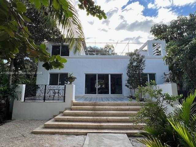 Small Image of 435 NORTH EAST 77TH ST RD, Miami Number 43