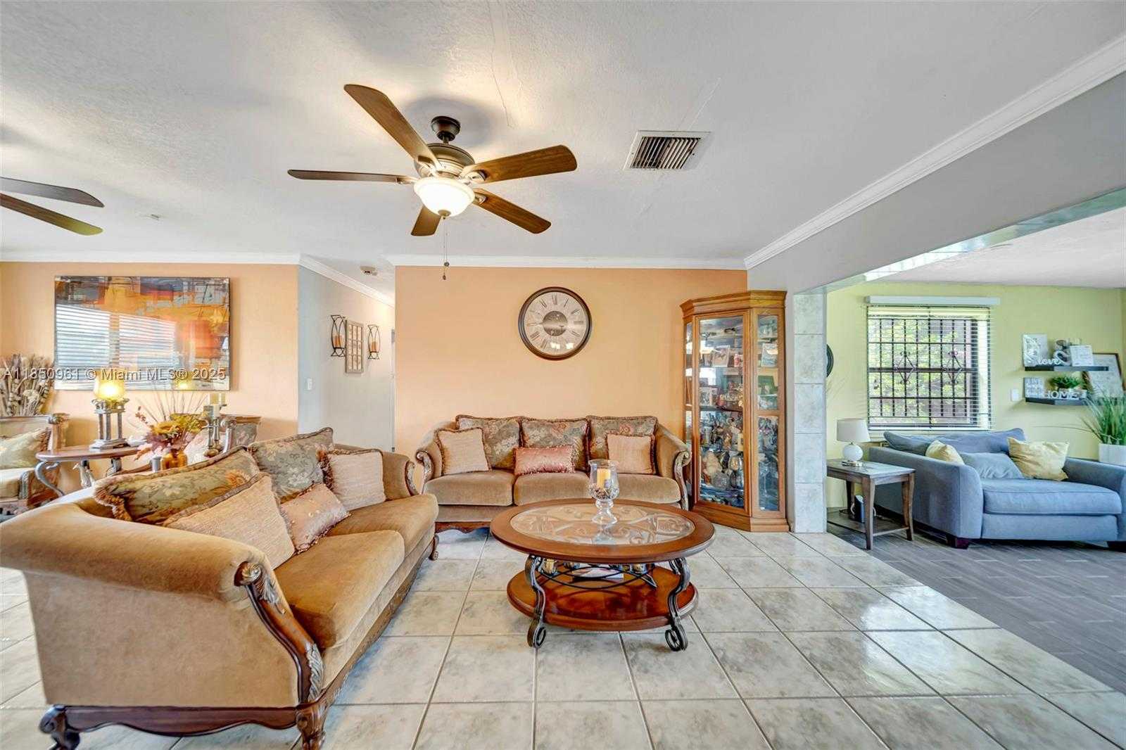 Small Image of 100 NORTH WEST 208TH ST, Miami Gardens Number 17