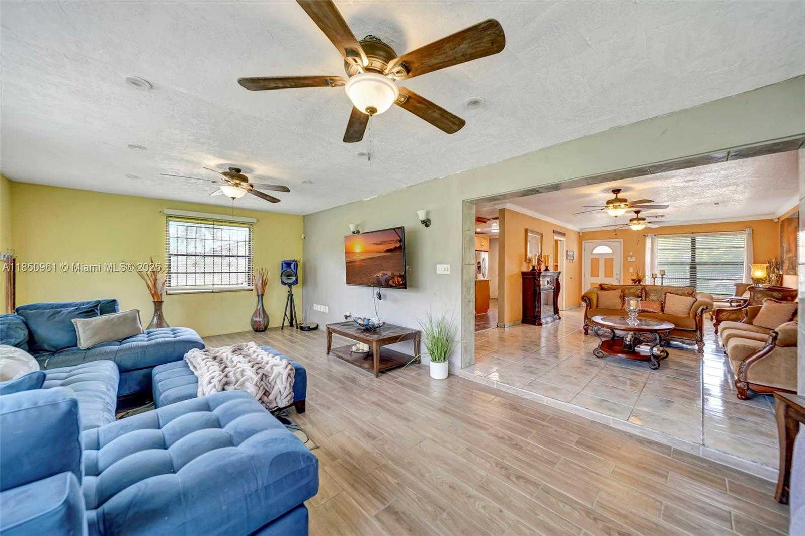 Small Image of 100 NORTH WEST 208TH ST, Miami Gardens Number 18