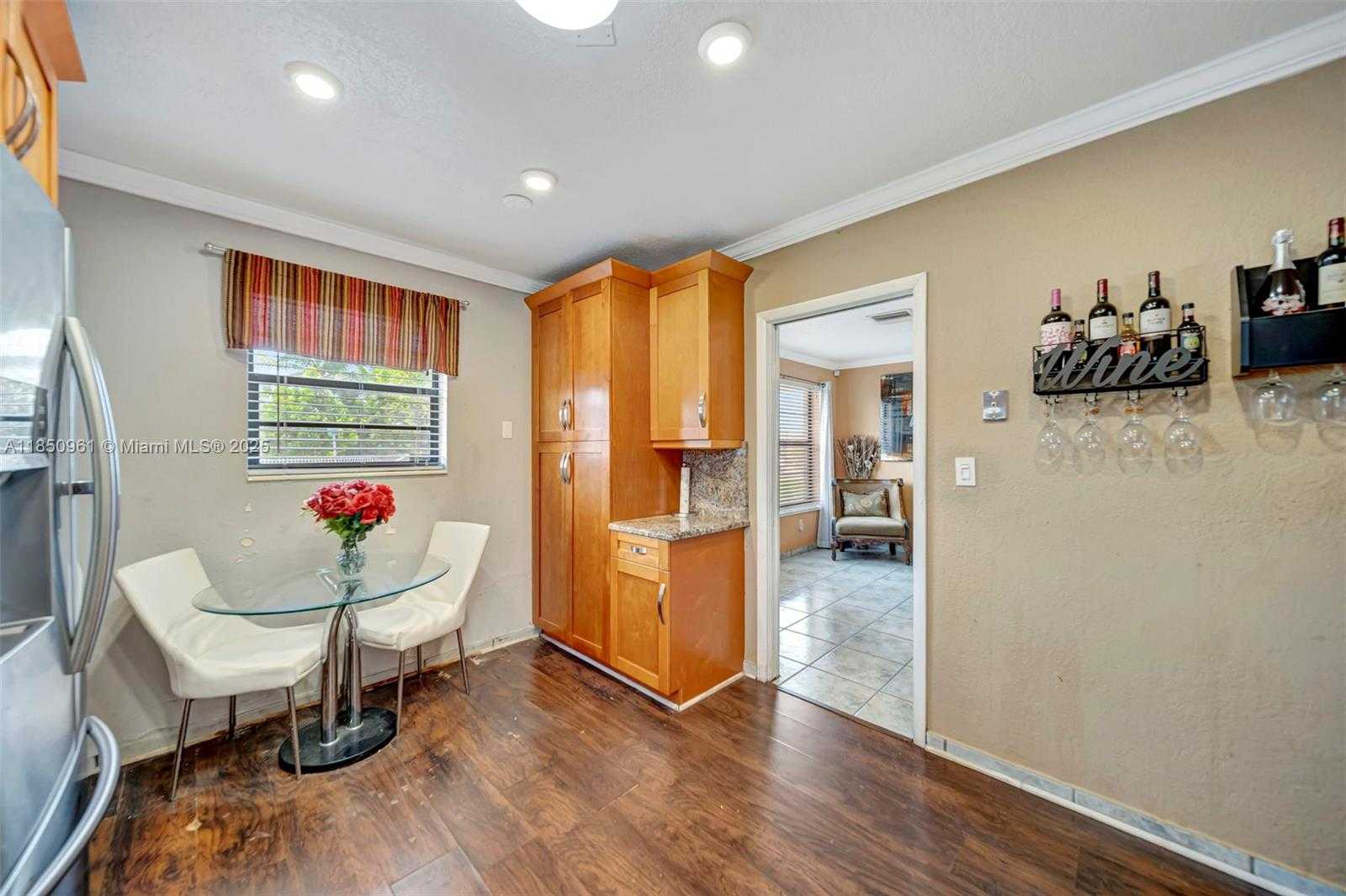 Small Image of 100 NORTH WEST 208TH ST, Miami Gardens Number 33