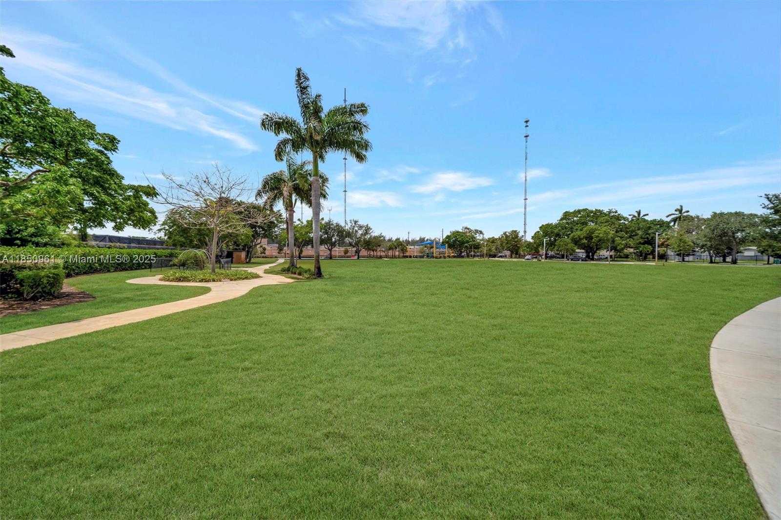 Small Image of 100 NORTH WEST 208TH ST, Miami Gardens Number 50