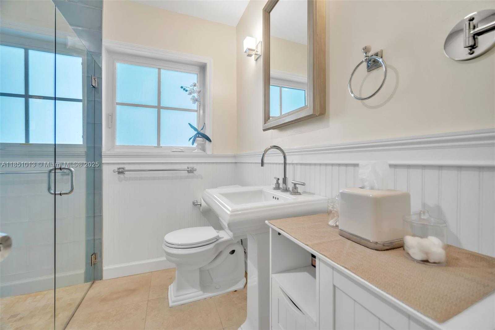Small Image of 5947 SOUTH WEST 30TH ST, Miami Number 22