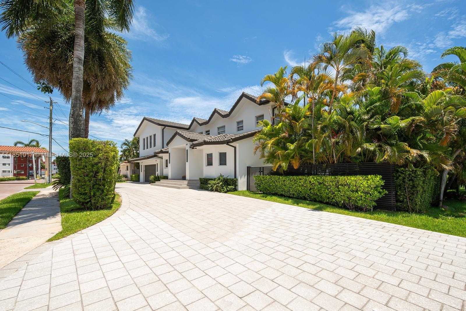 Small Image of 431 LAYNE BLVD, Hallandale Beach Number 19