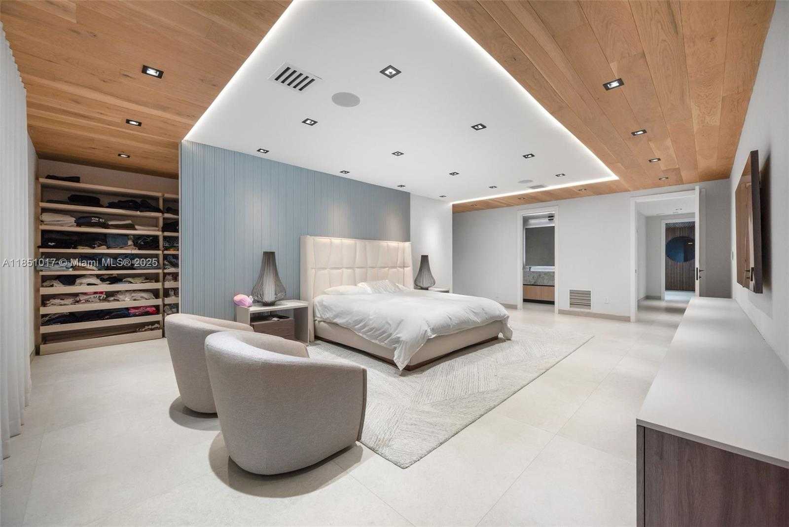 Small Image of 431 LAYNE BLVD, Hallandale Beach Number 26