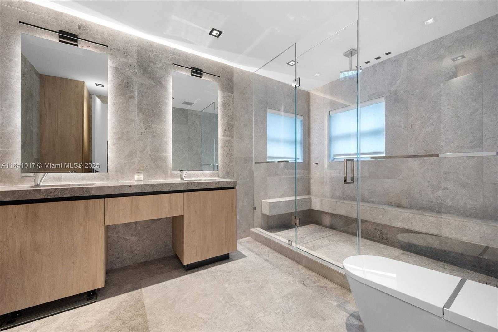 Small Image of 431 LAYNE BLVD, Hallandale Beach Number 29