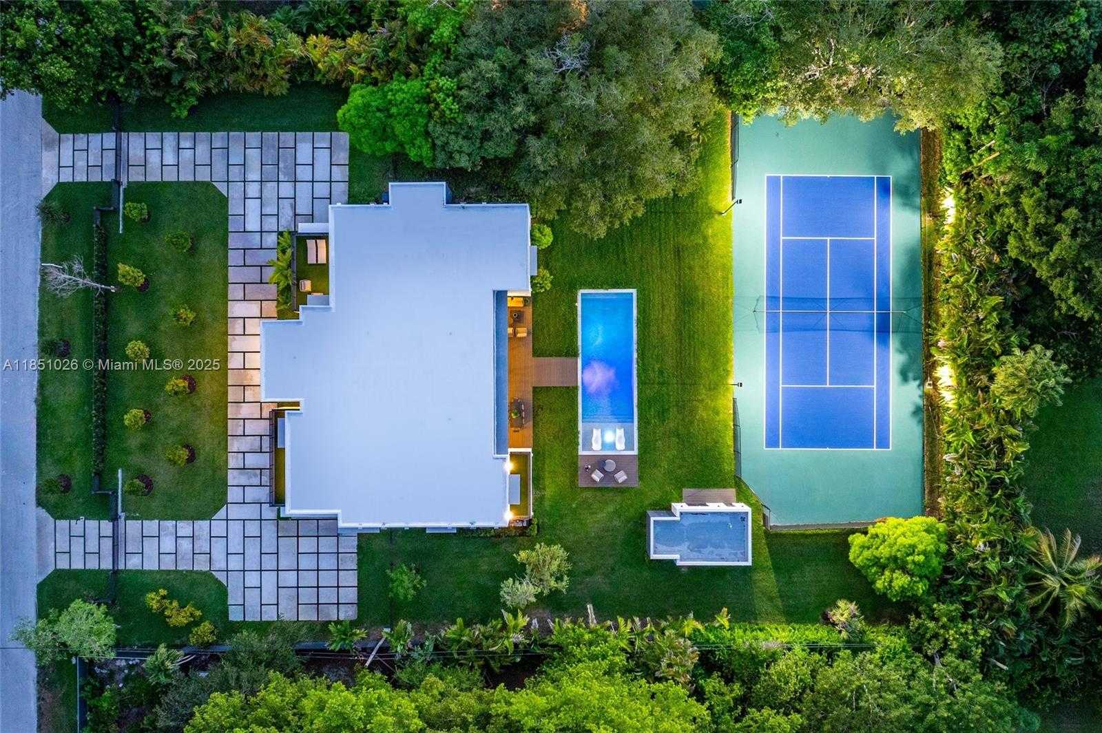 Small Image of 6445 SOUTH WEST 129TH TER, Pinecrest Number 98