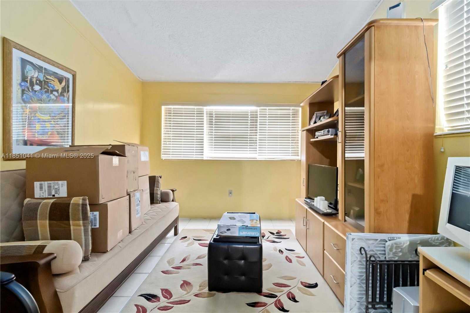 Small Image of 1545 NORTH EAST 158TH ST, North Miami Beach Number 14