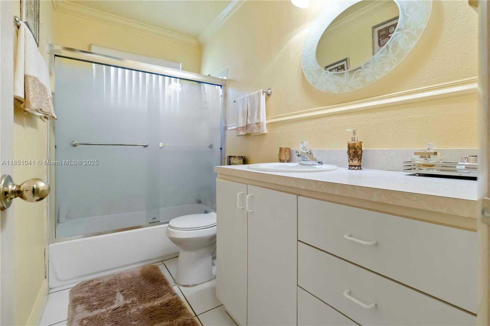 Small Image of 1545 NORTH EAST 158TH ST, North Miami Beach Number 16