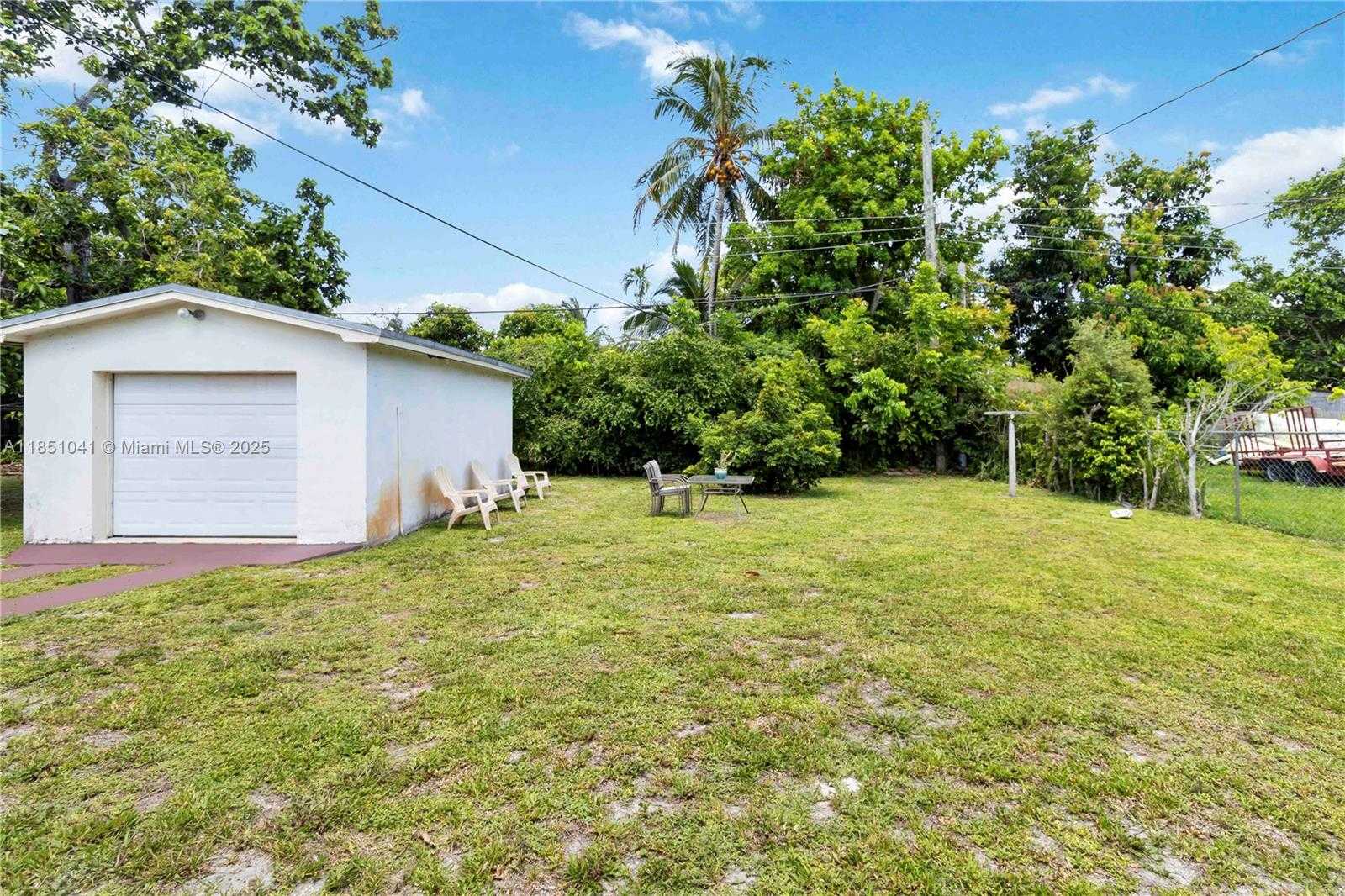 Small Image of 1545 NORTH EAST 158TH ST, North Miami Beach Number 26