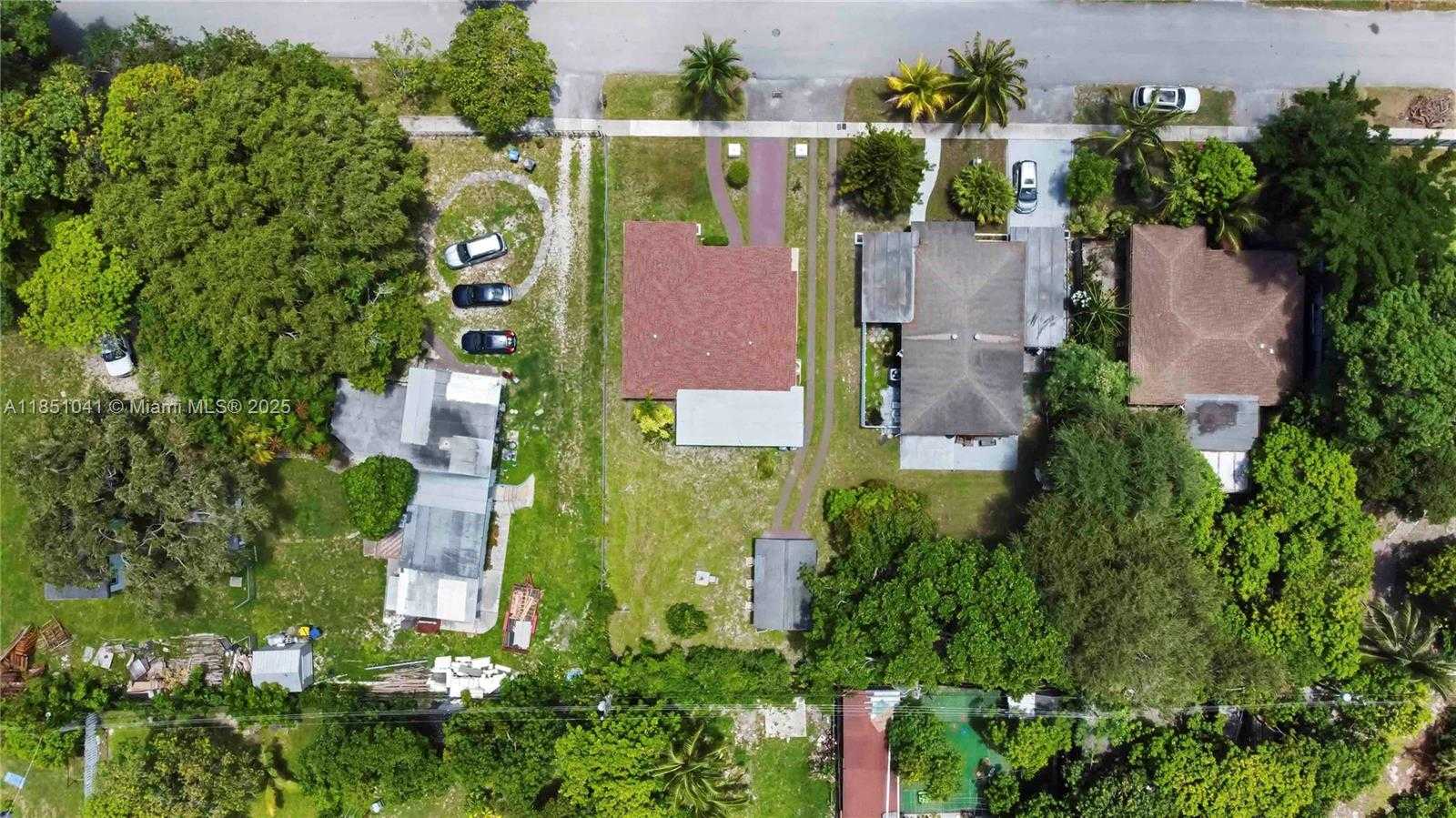 Small Image of 1545 NORTH EAST 158TH ST, North Miami Beach Number 29