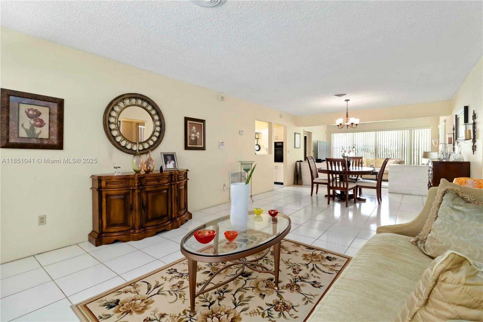 Small Image of 1545 NORTH EAST 158TH ST, North Miami Beach Number 7