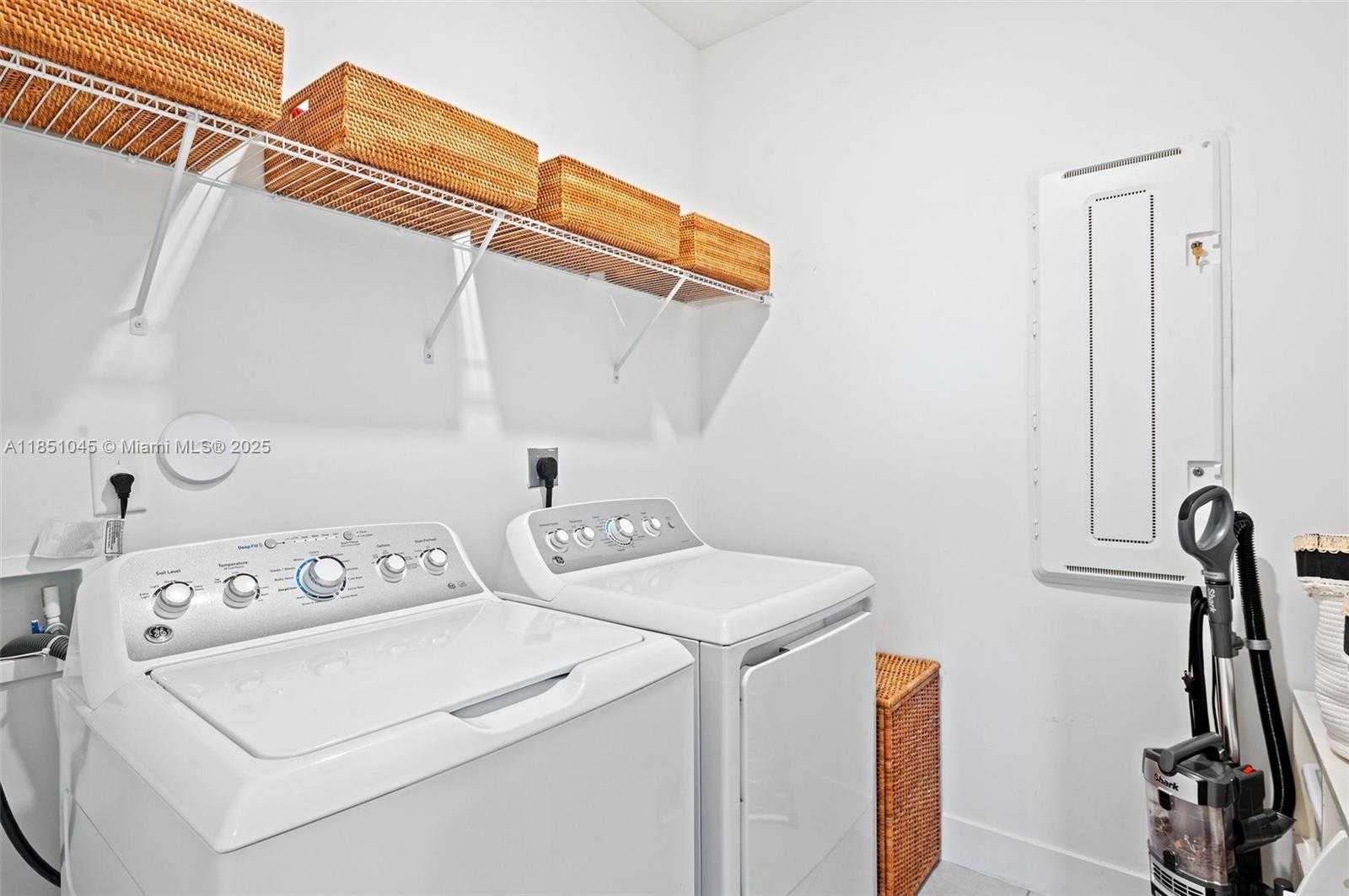 Small Image of 17577 SOUTH WEST 41ST ST, Miramar Number 22