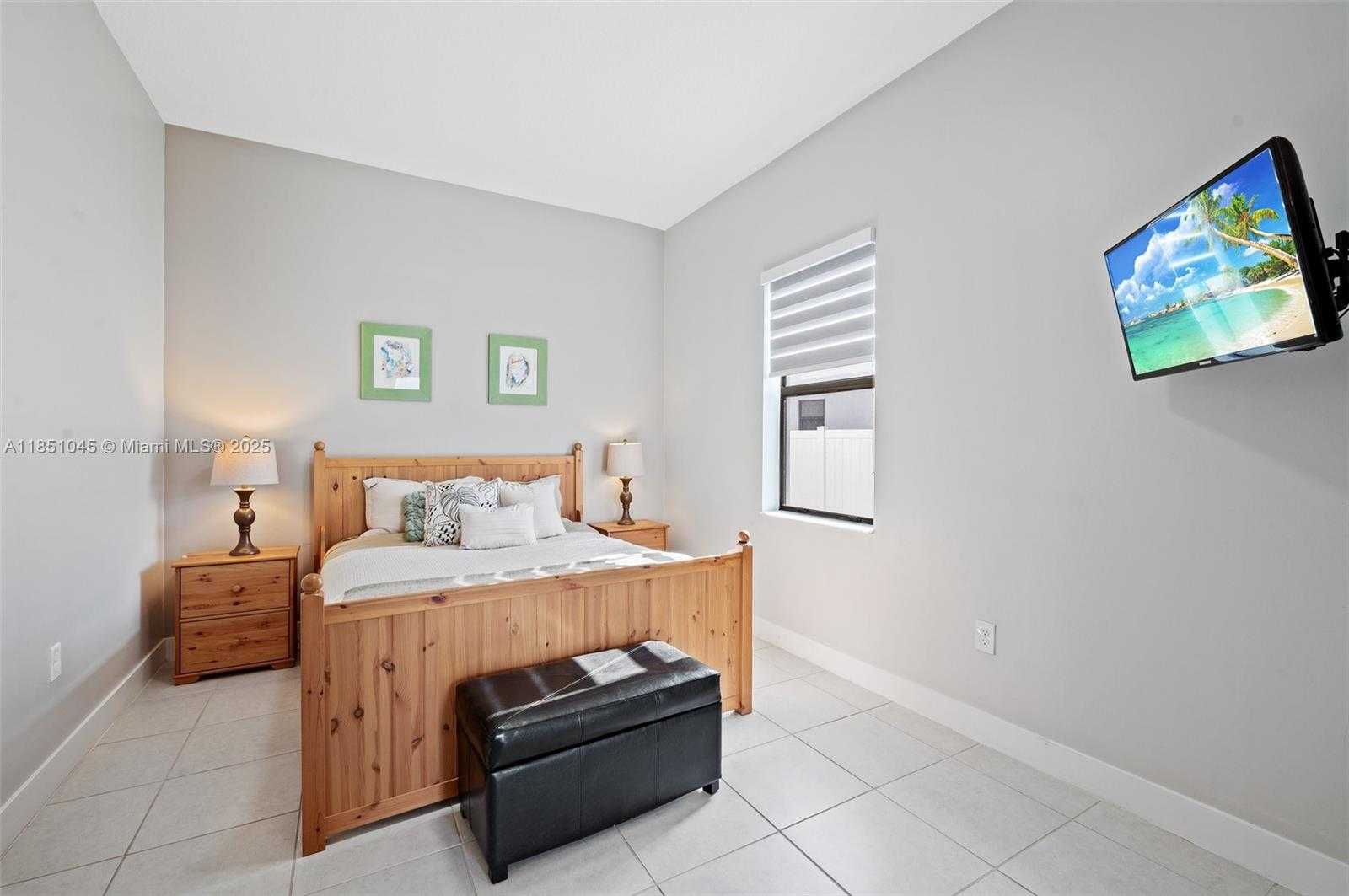 Small Image of 17577 SOUTH WEST 41ST ST, Miramar Number 23