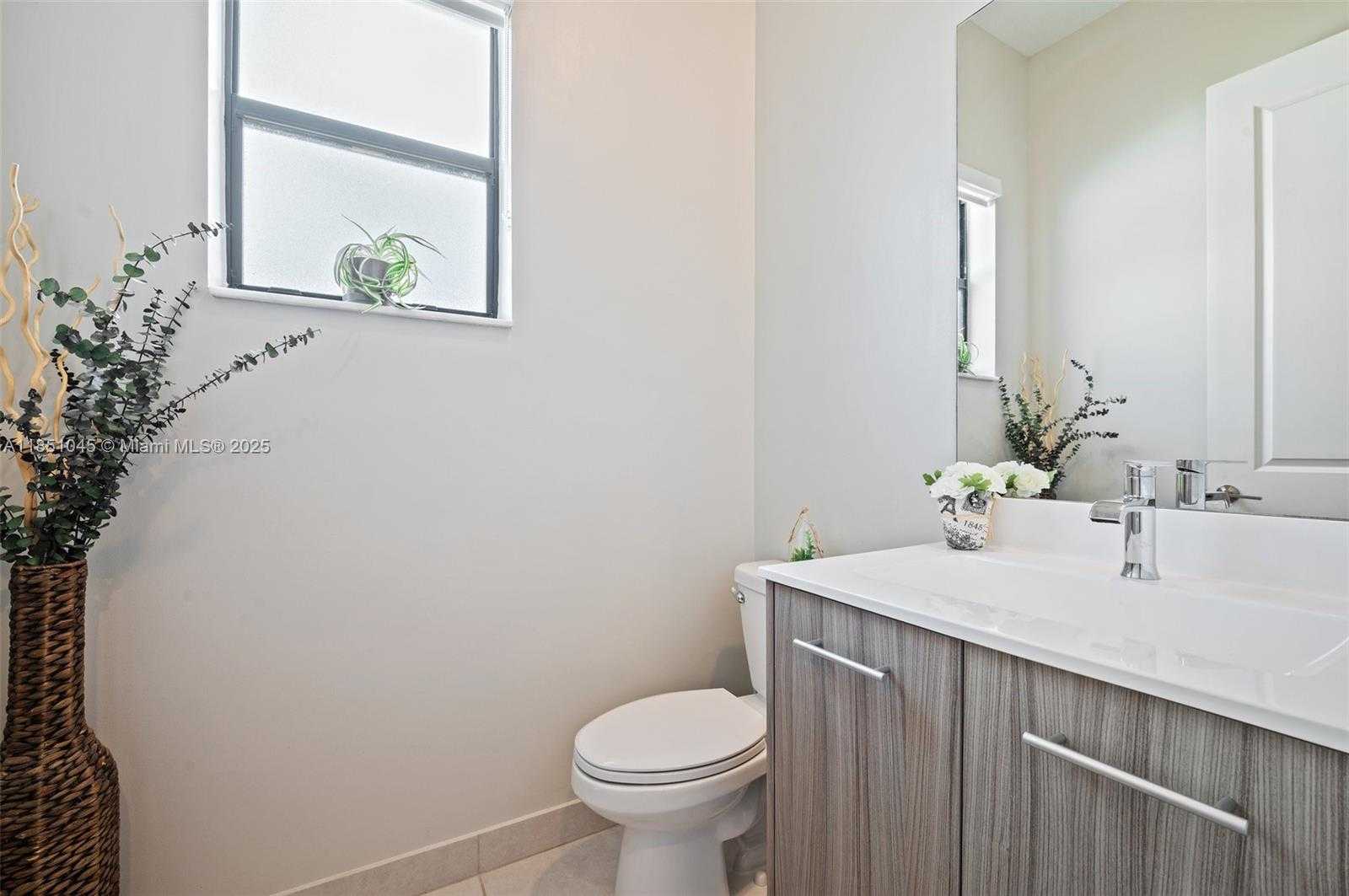 Small Image of 17577 SOUTH WEST 41ST ST, Miramar Number 25