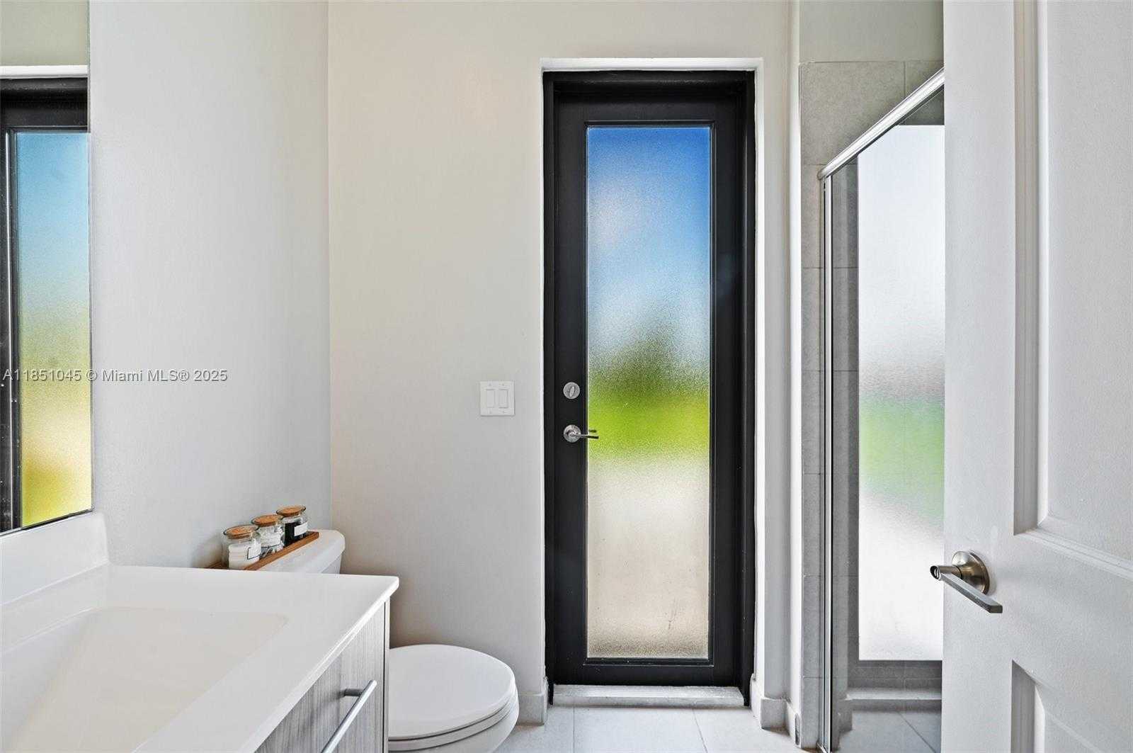 Small Image of 17577 SOUTH WEST 41ST ST, Miramar Number 27