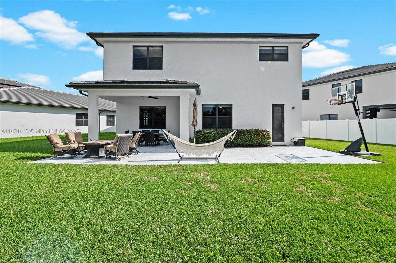 Small Image of 17577 SOUTH WEST 41ST ST, Miramar Number 30
