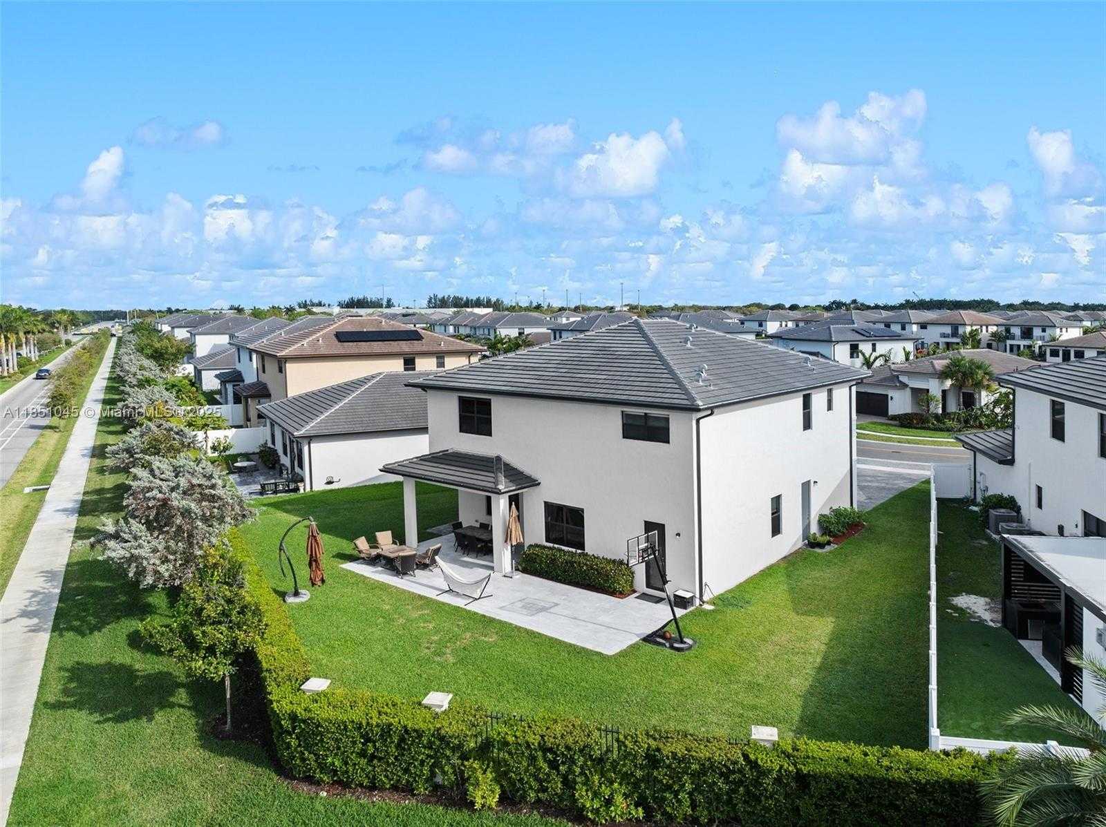 Small Image of 17577 SOUTH WEST 41ST ST, Miramar Number 33