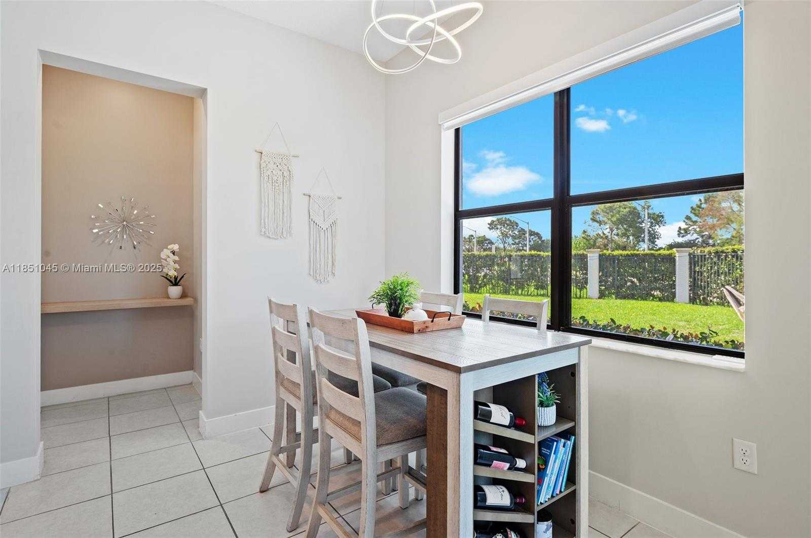 Small Image of 17577 SOUTH WEST 41ST ST, Miramar Number 5