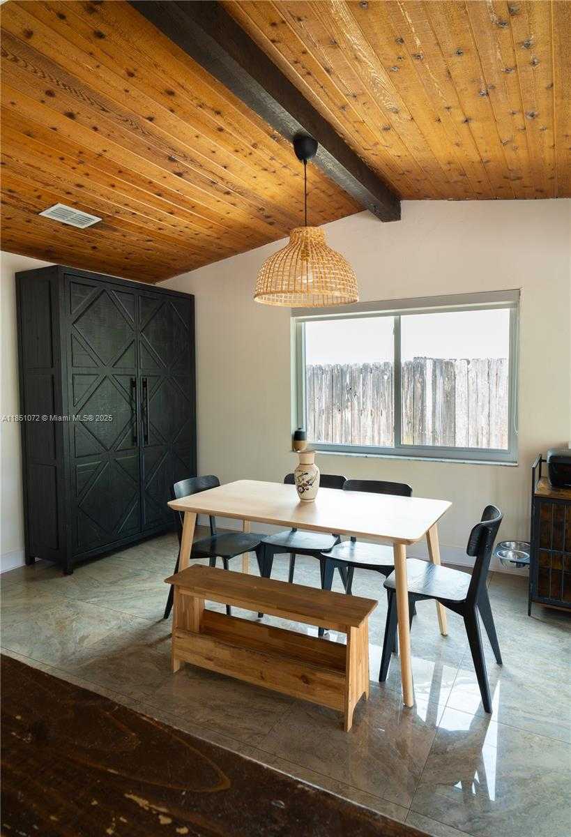 Small Image of 3215 SOUTH WEST 2ND CT, Deerfield Beach Number 29