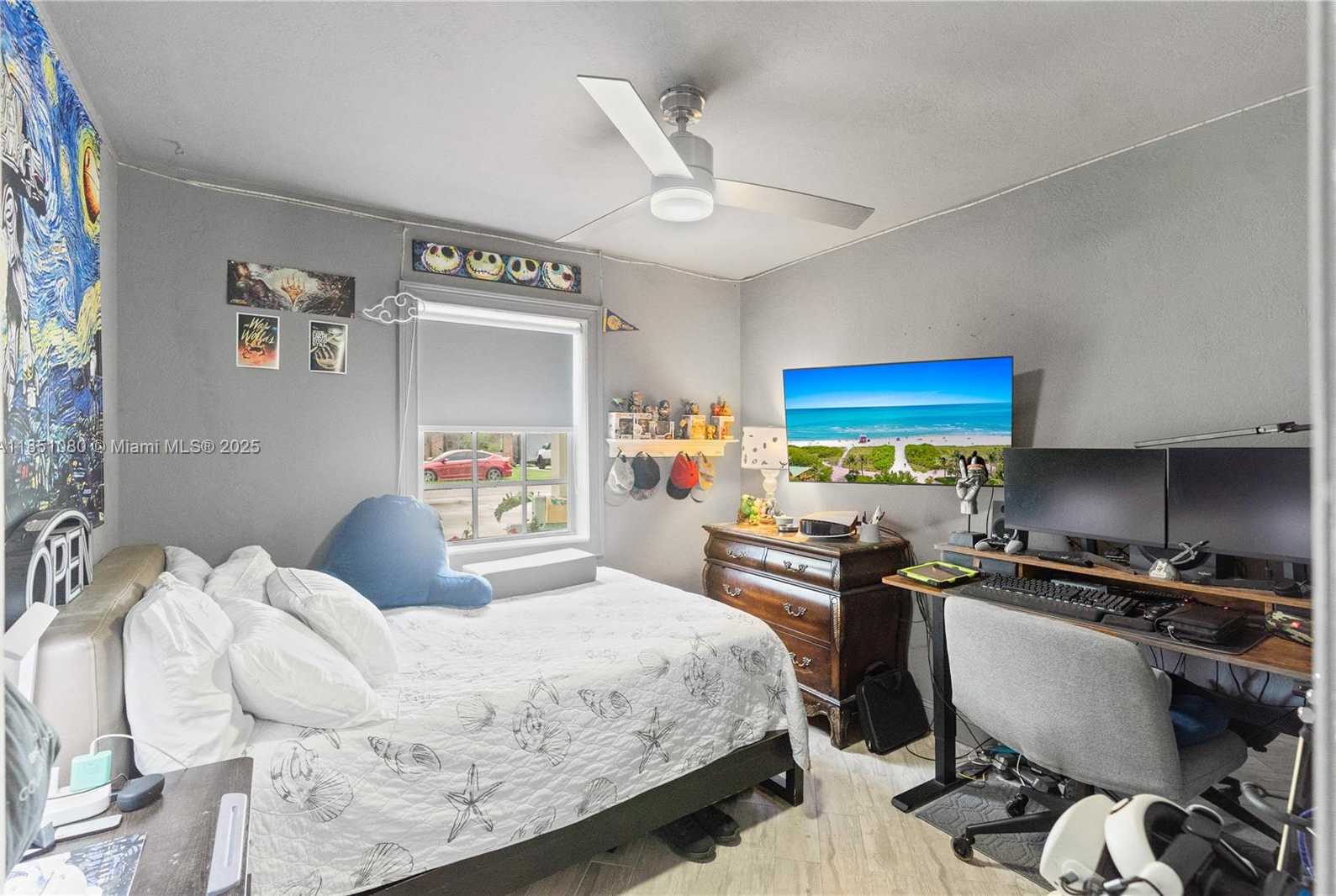 Small Image of 2631 WILSON ST, Hollywood Number 15