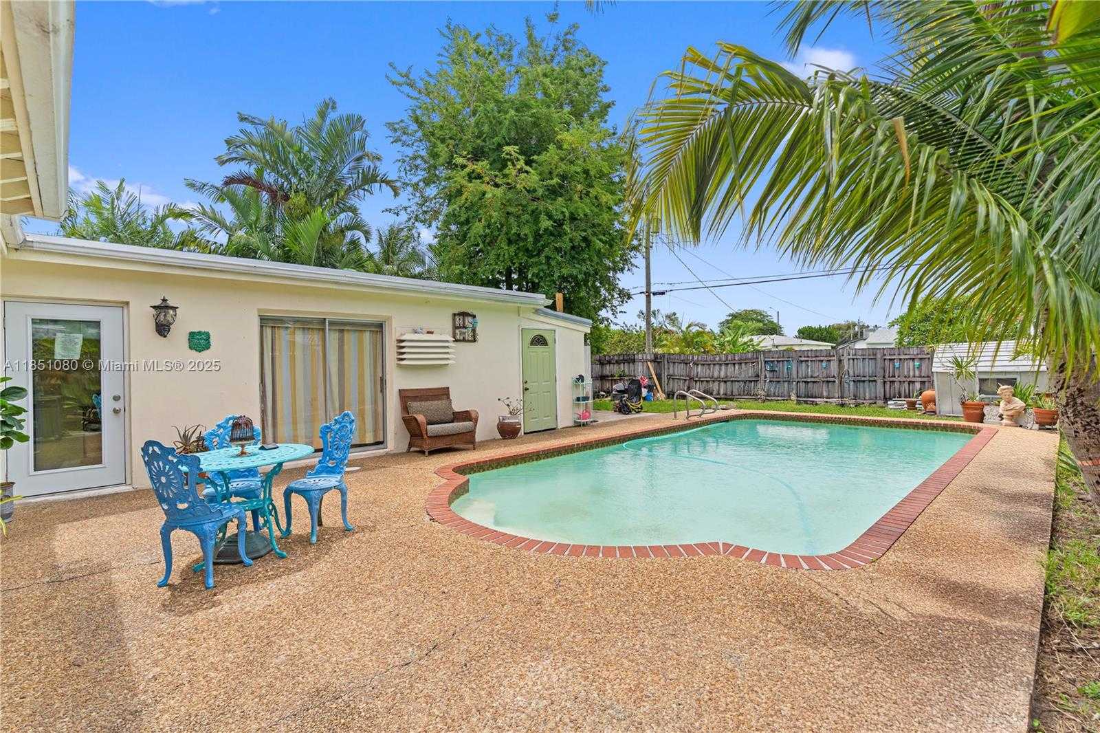 Small Image of 2631 WILSON ST, Hollywood Number 22