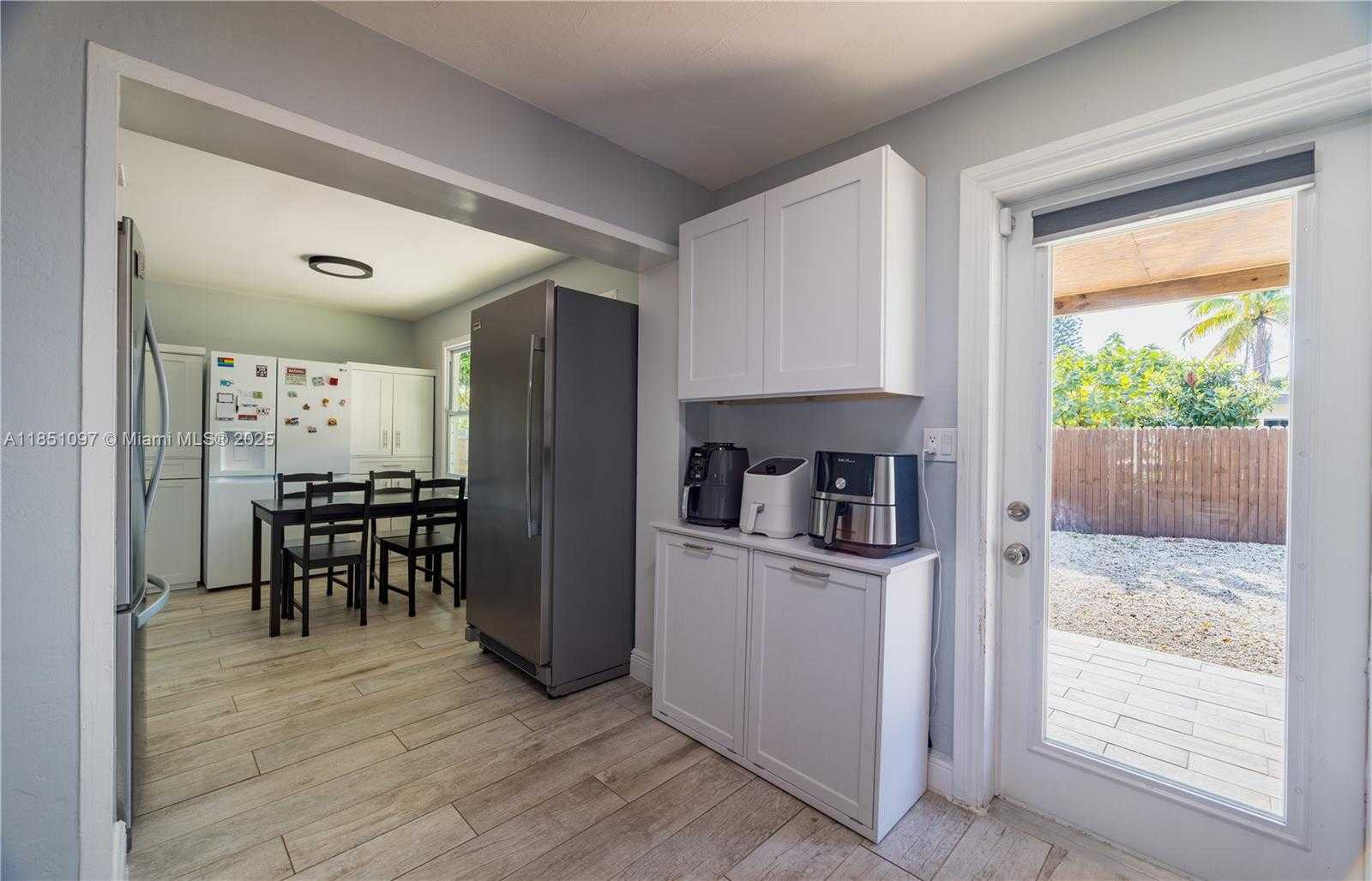 Small Image of 2950 NORTH EAST 11TH AVE, Pompano Beach Number 12