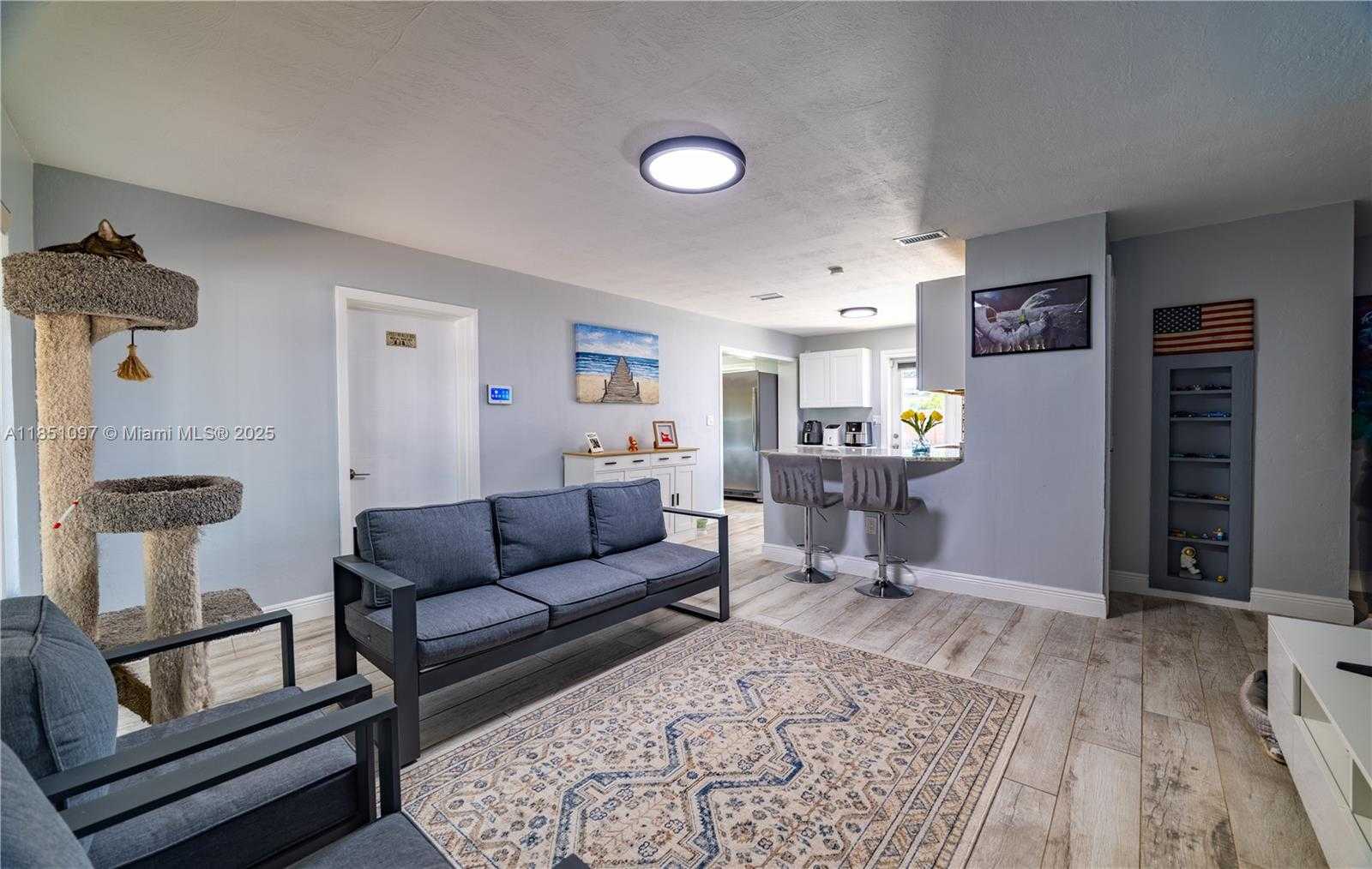 Small Image of 2950 NORTH EAST 11TH AVE, Pompano Beach Number 3