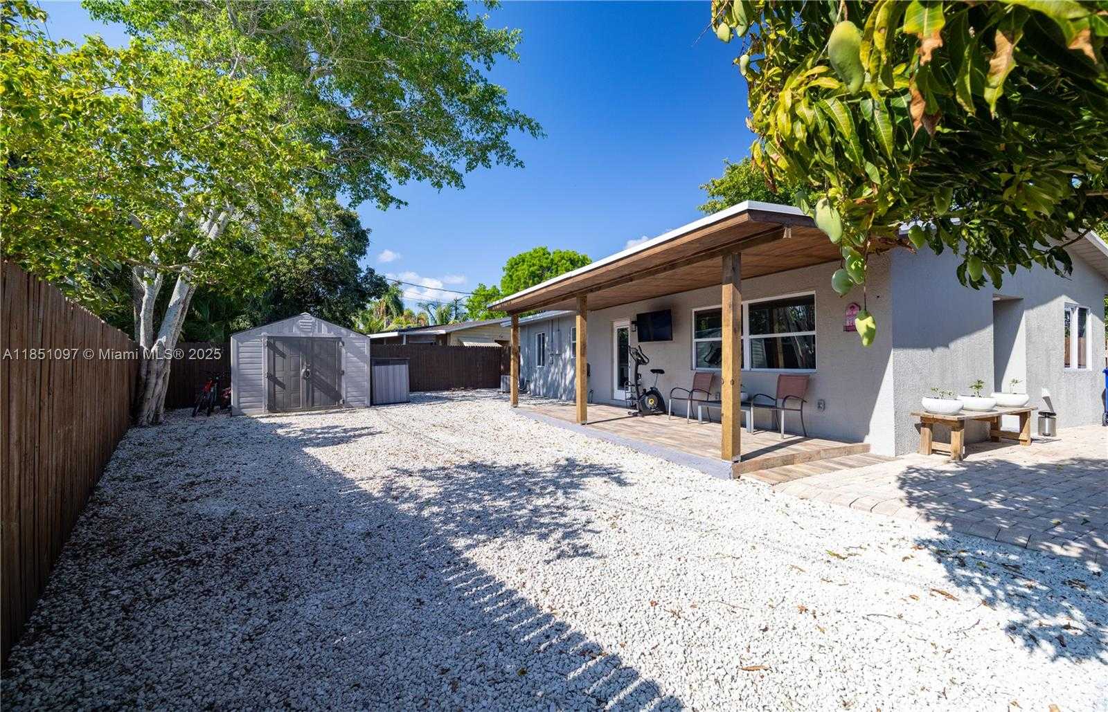 Small Image of 2950 NORTH EAST 11TH AVE, Pompano Beach Number 33