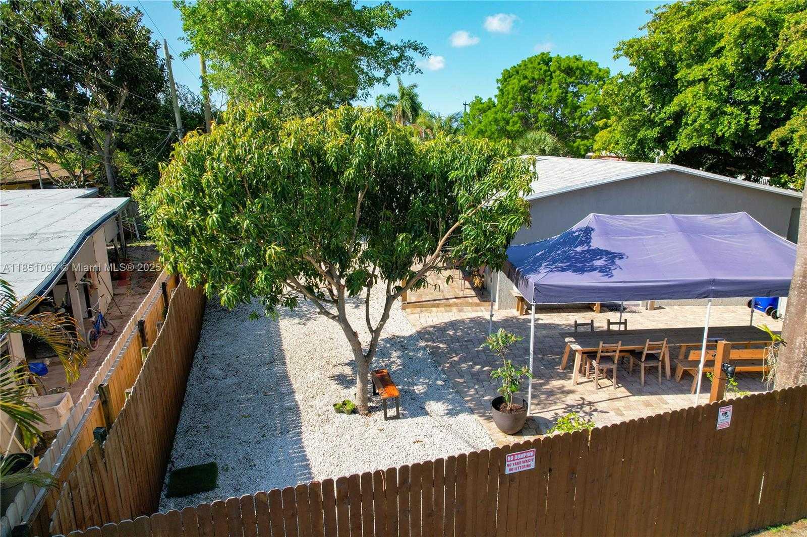 Small Image of 2950 NORTH EAST 11TH AVE, Pompano Beach Number 38