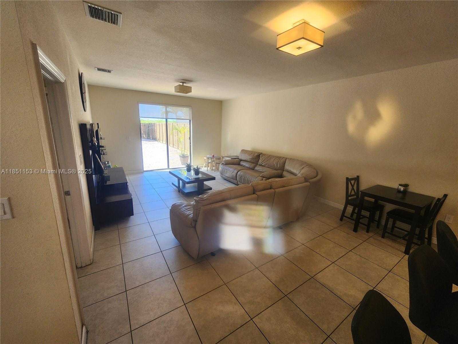 Small Image of Cutler Bay Number 9