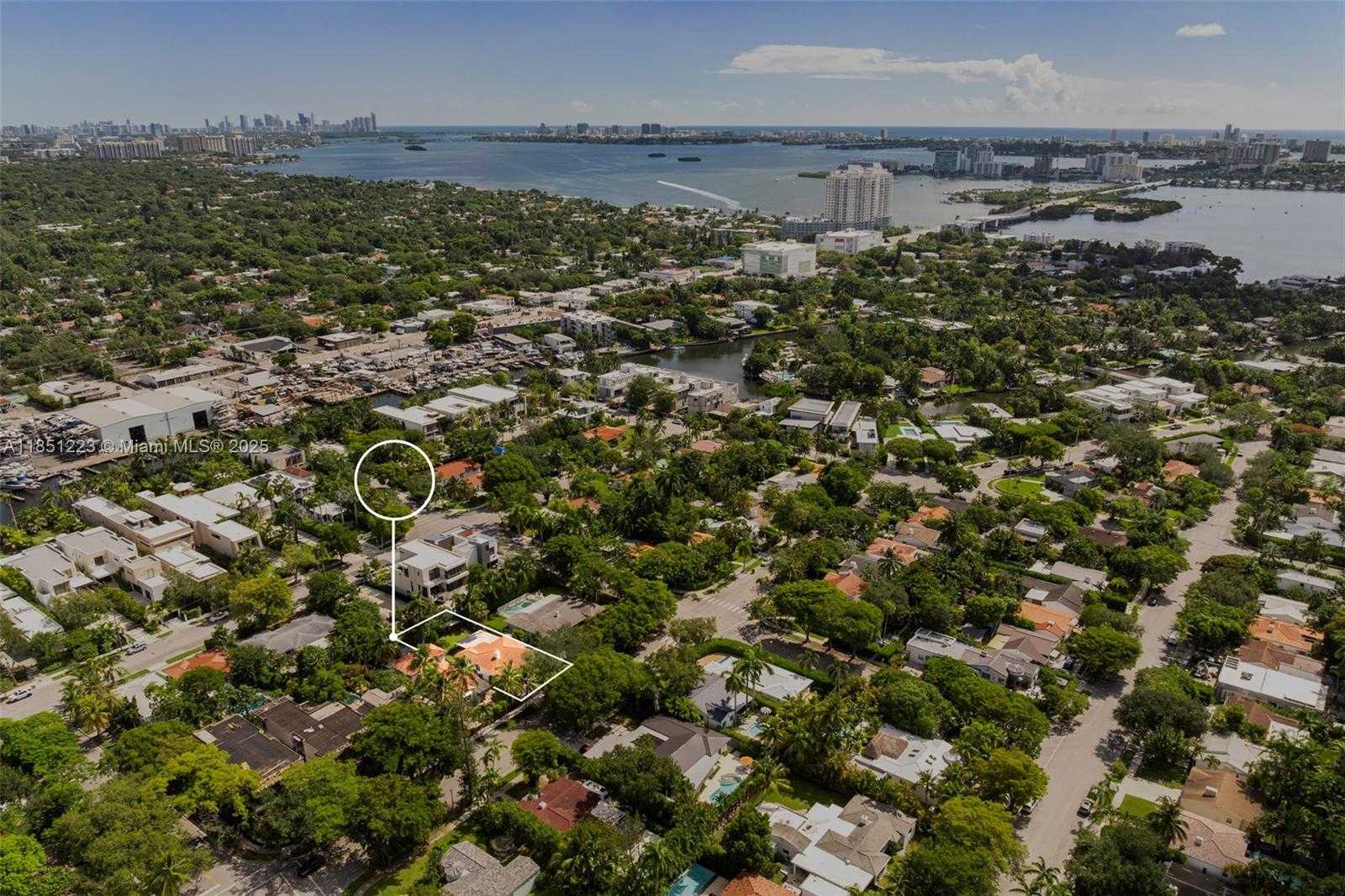 Small Image of 727 NORTH EAST 76TH ST, Miami Number 31