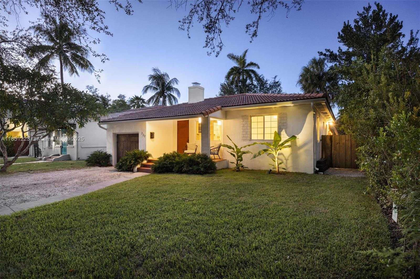 Small Image of 727 NORTH EAST 76TH ST, Miami Number 33