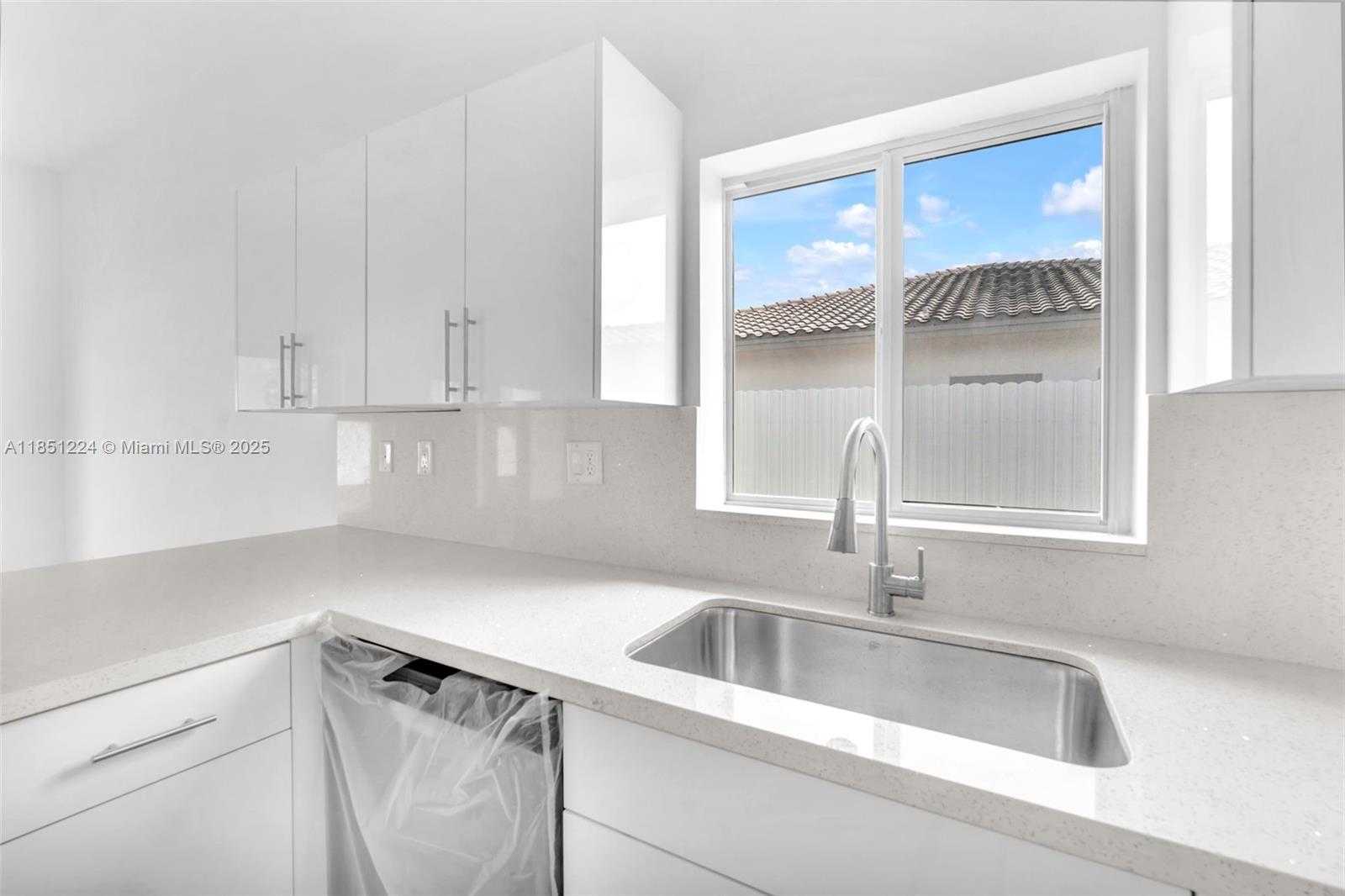 Small Image of 12911 SOUTH WEST 266TH TER, Homestead Number 17