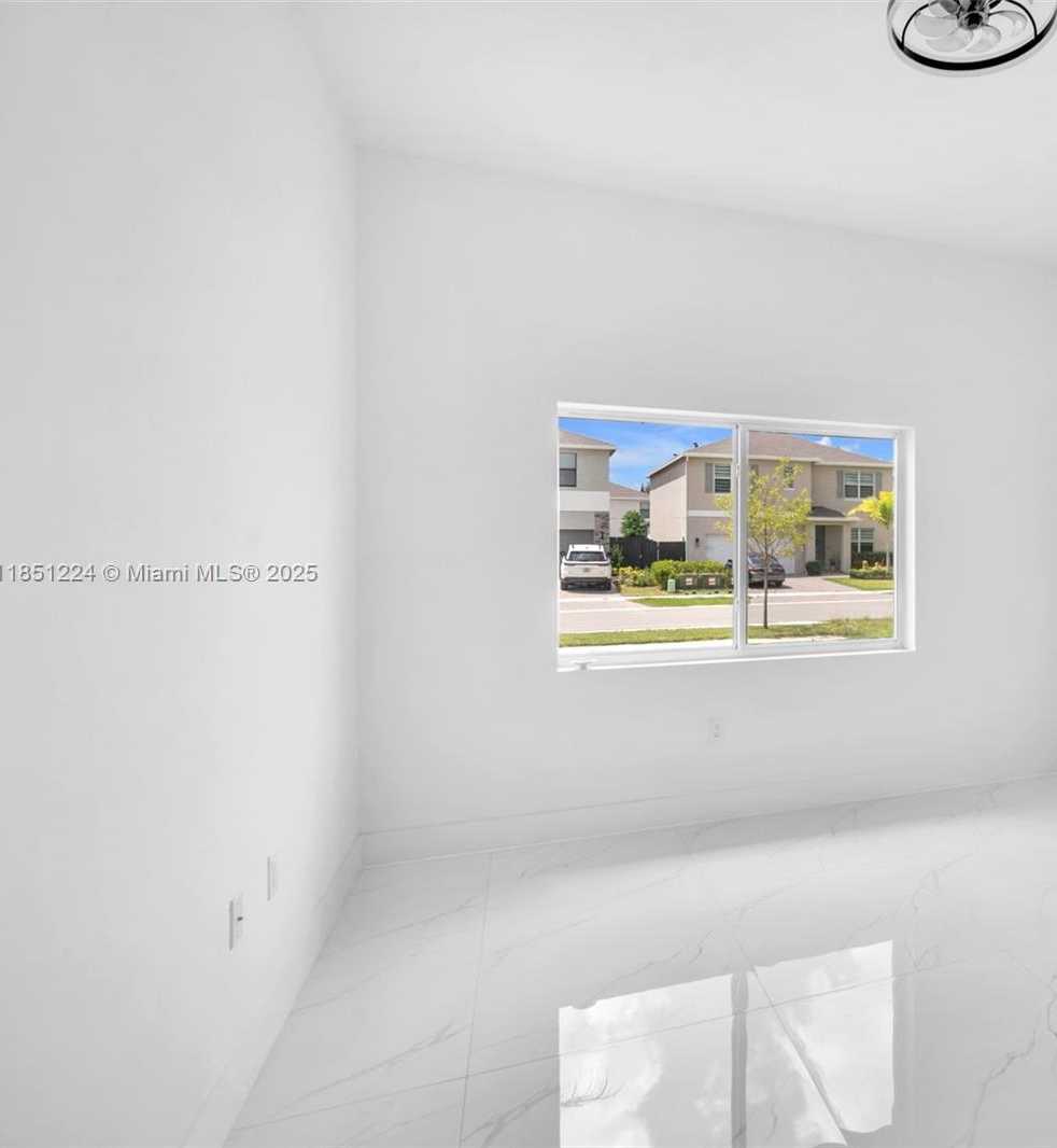 Small Image of 12911 SOUTH WEST 266TH TER, Homestead Number 21