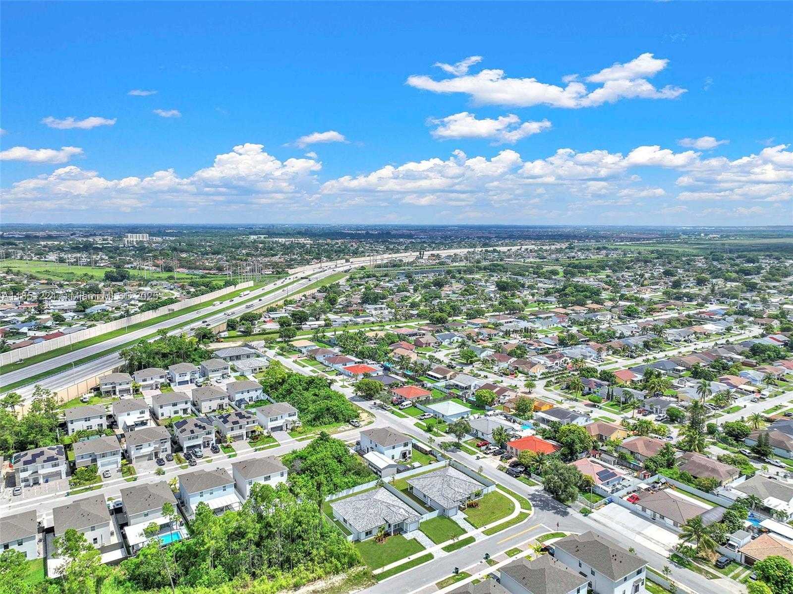 Small Image of 12911 SOUTH WEST 266TH TER, Homestead Number 37